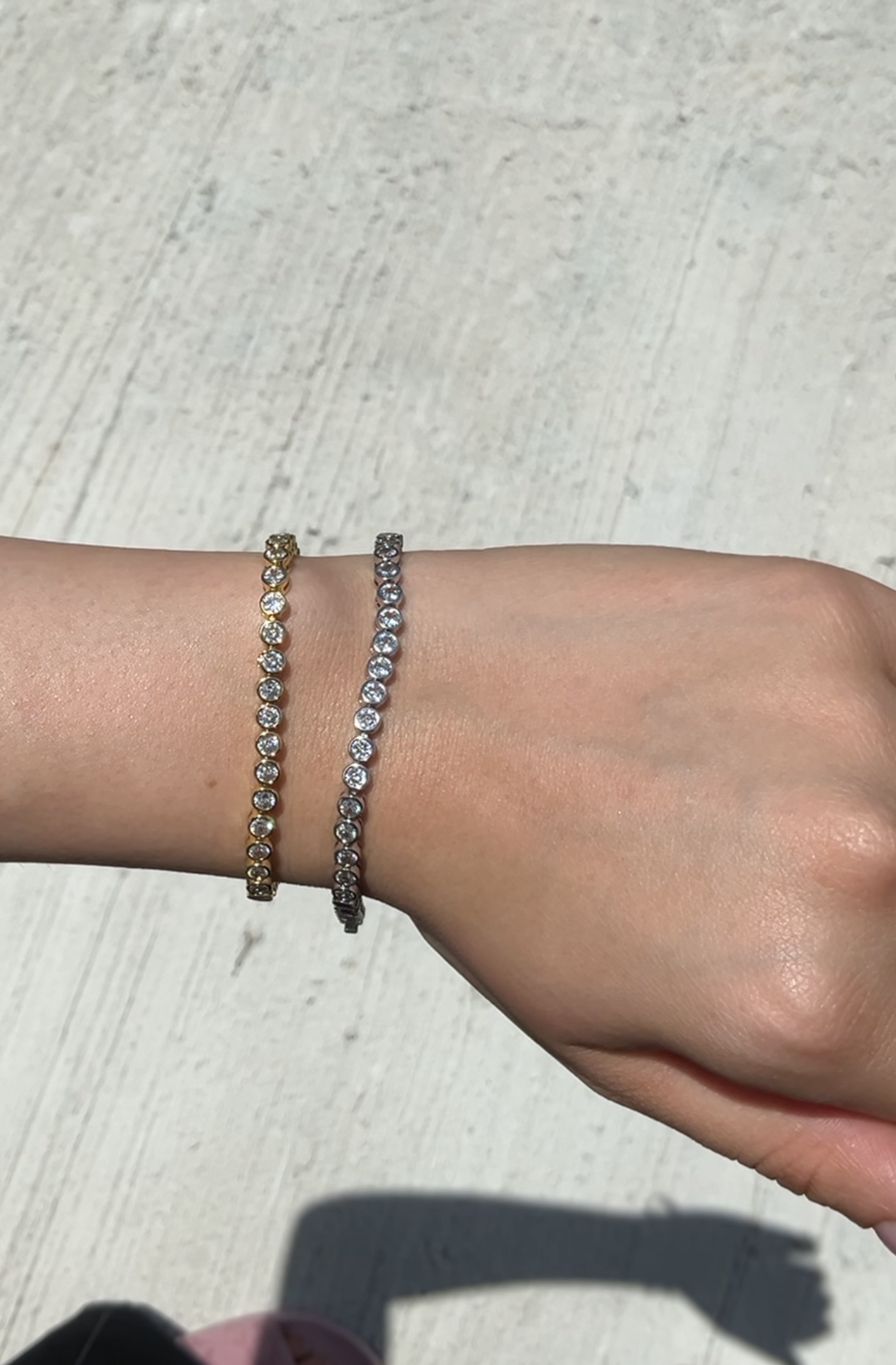 Tennis bracelet