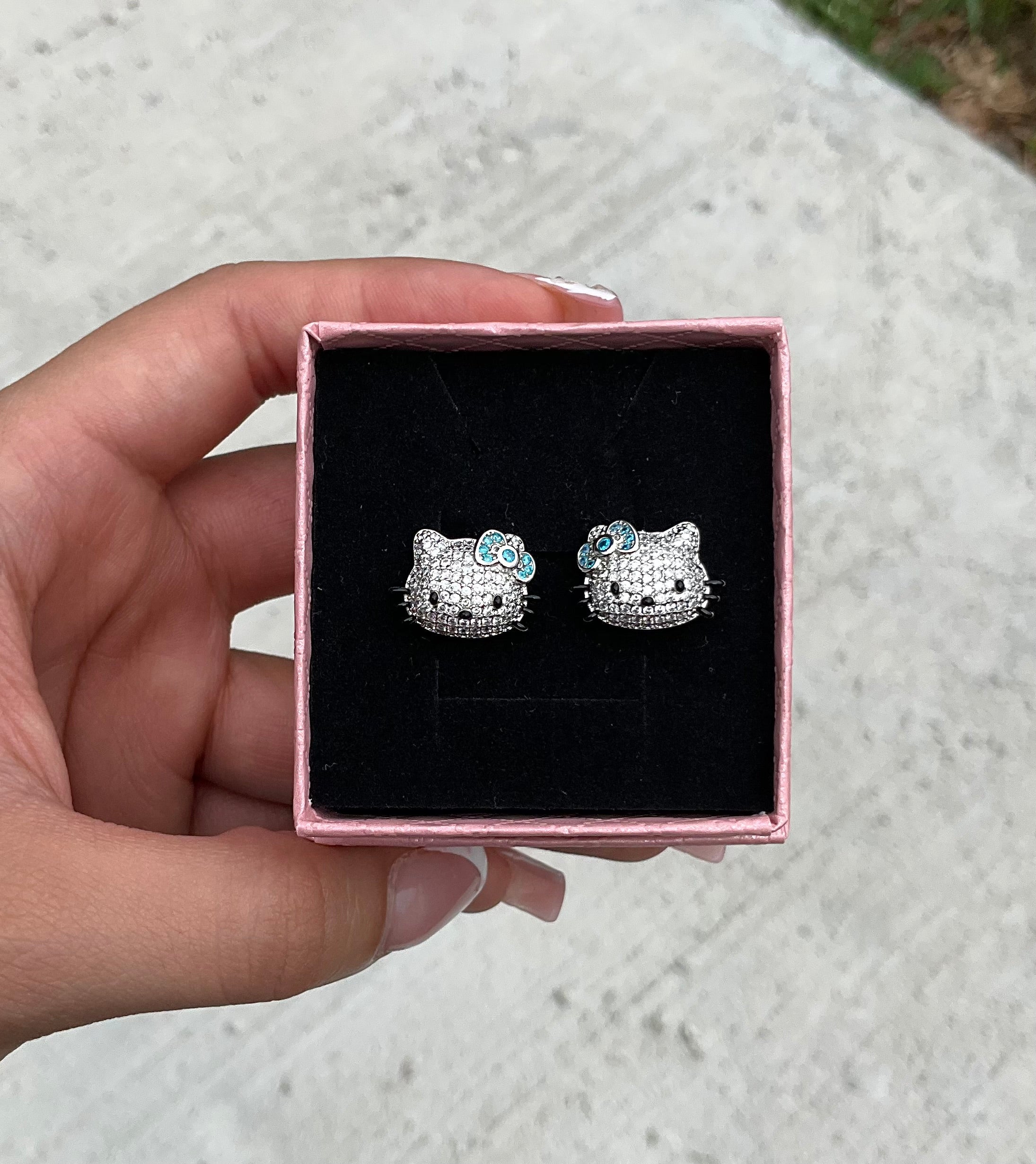 HK blue bow earrings