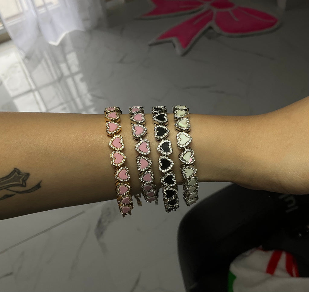HEARTS all around bracelet