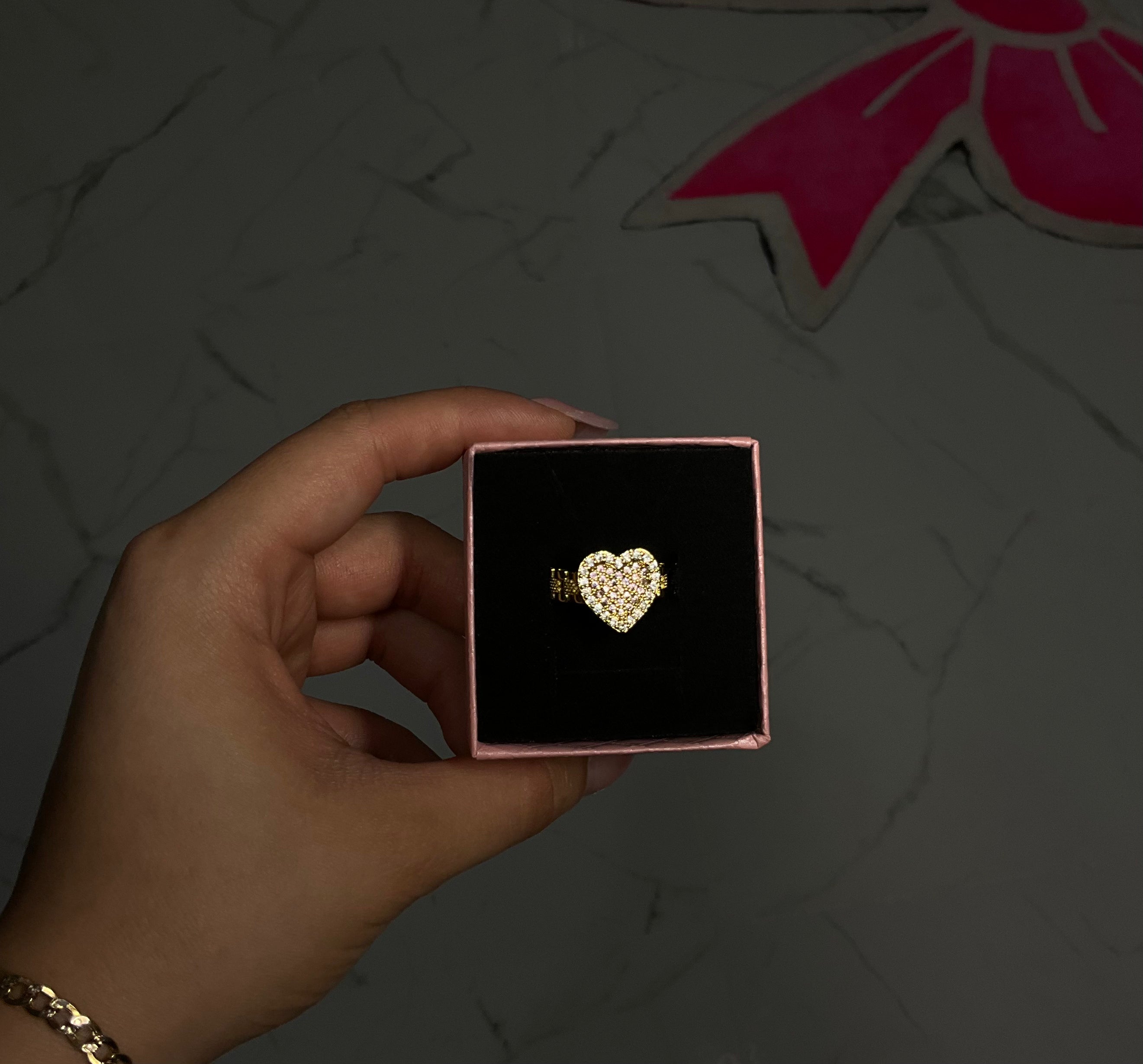 Sweetheart ring