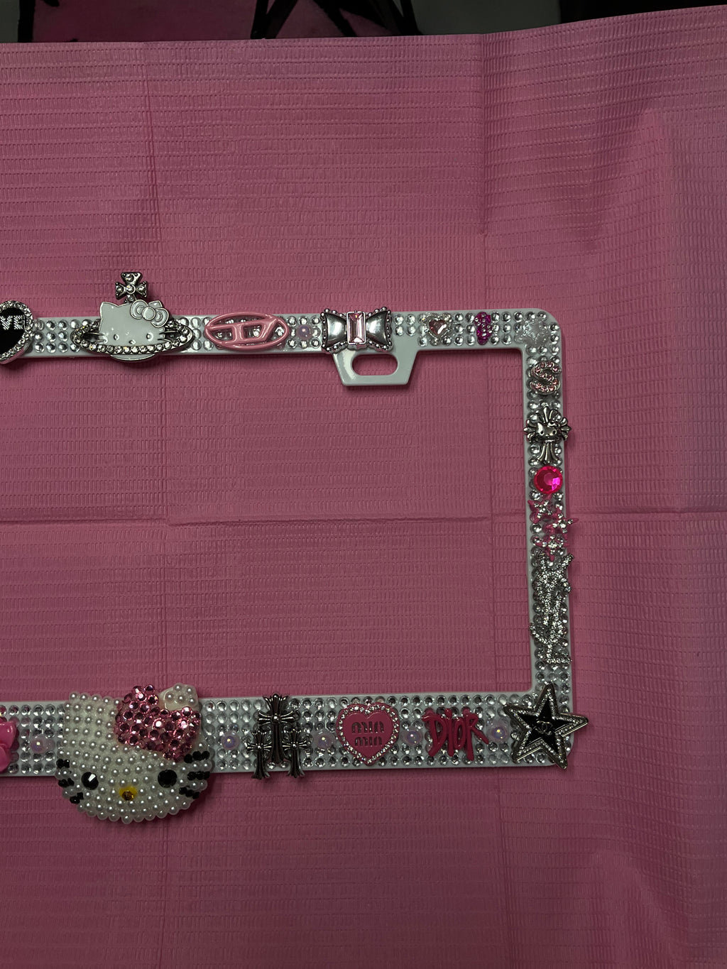 License plate frame