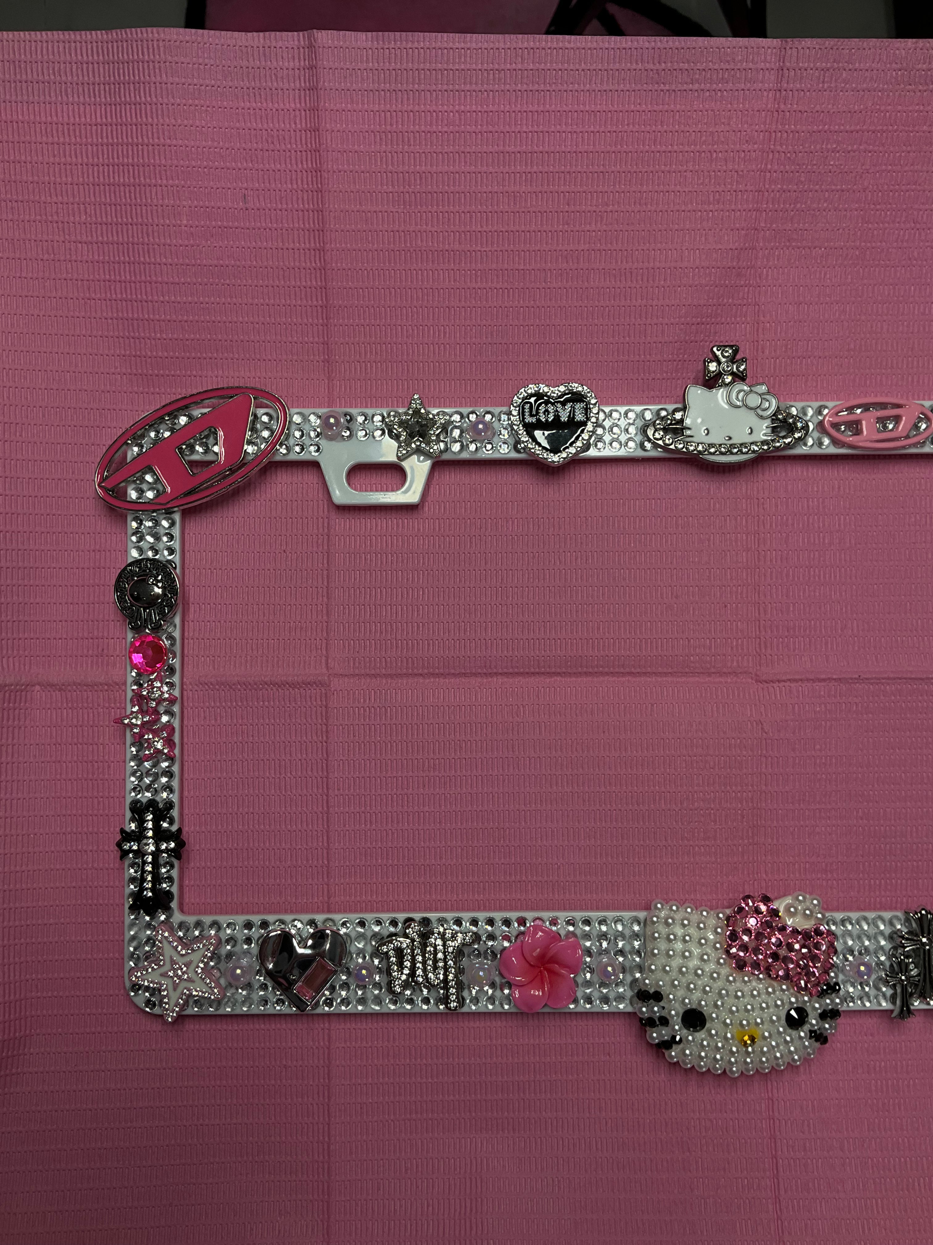 License plate frame