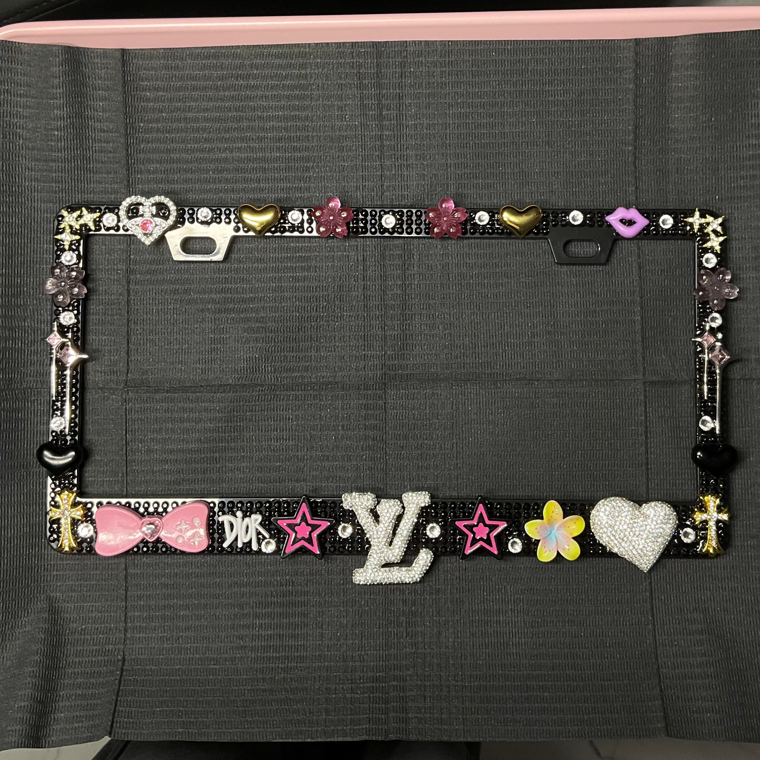 License plate frame