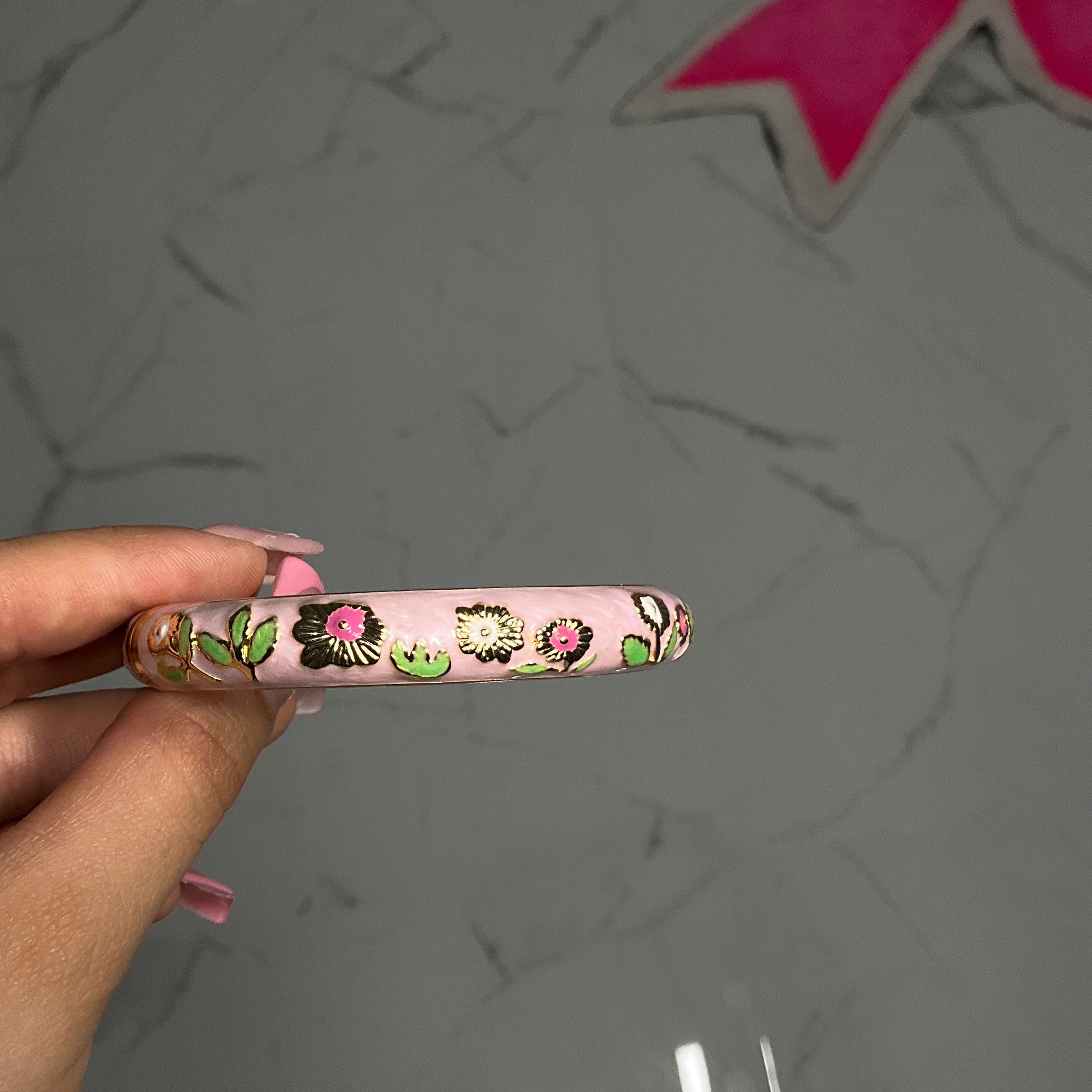 Marble flower bangle