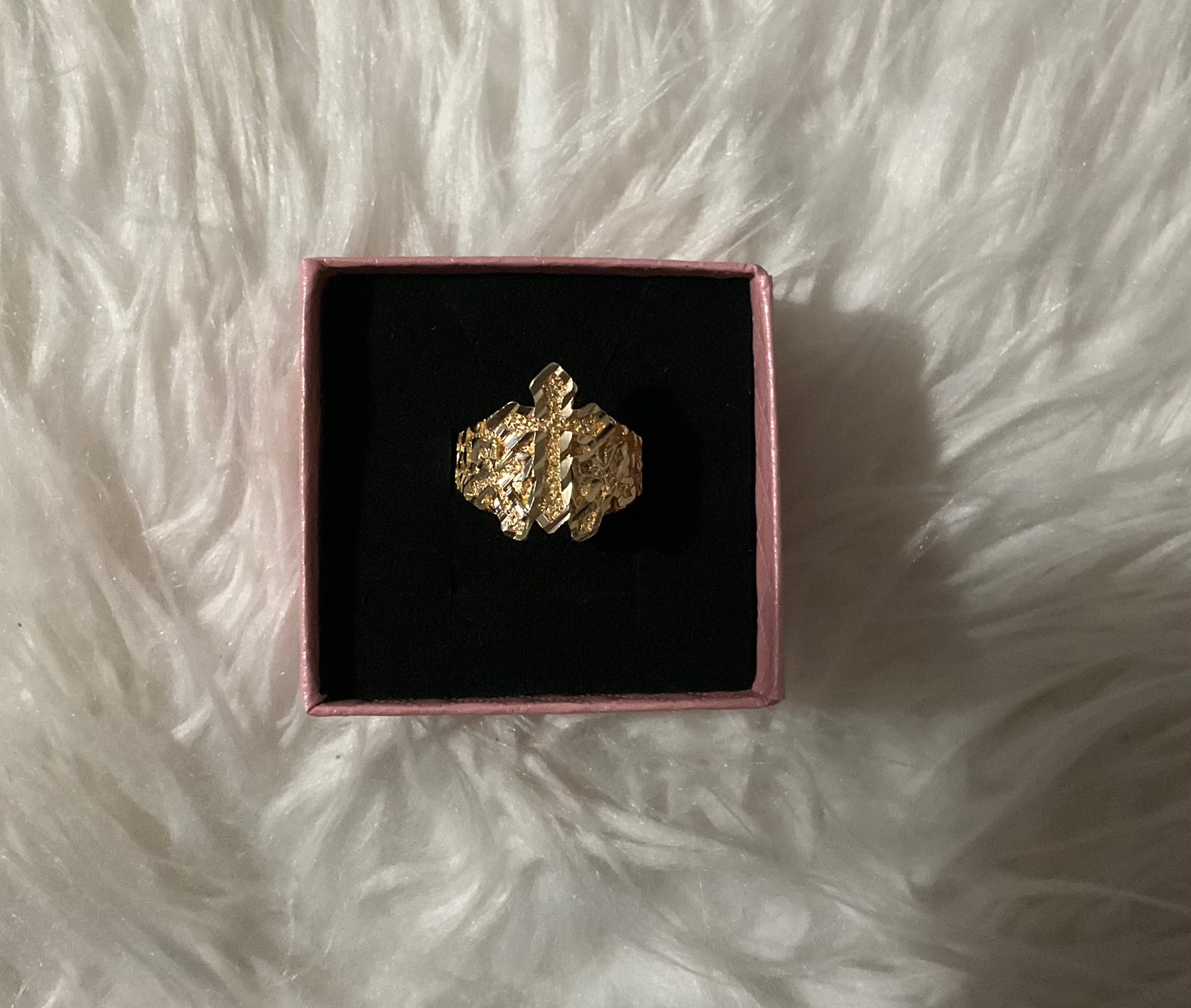 Triple cross ring