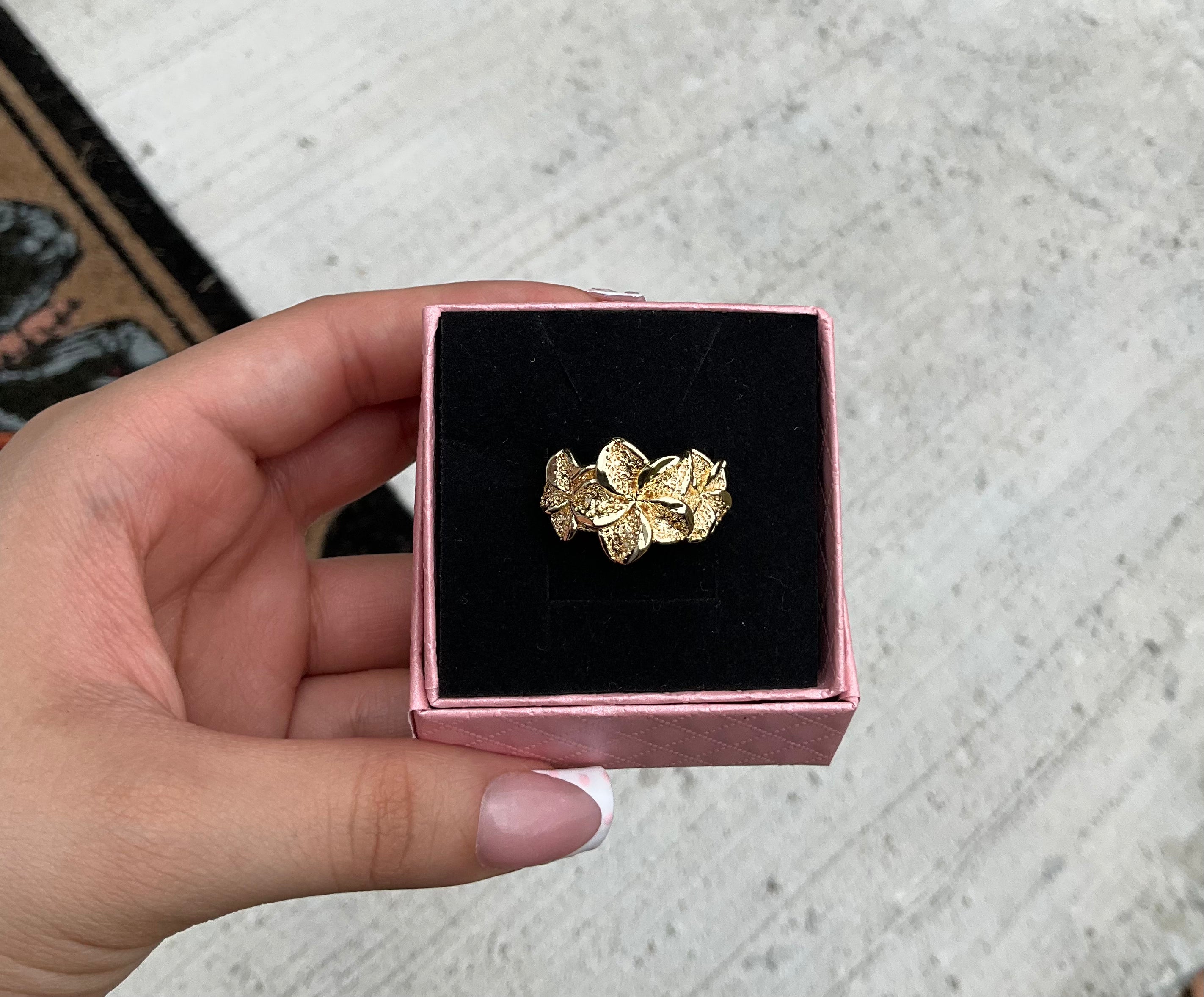 Plumeria trio ring