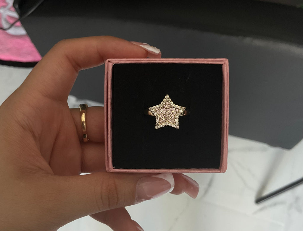 Pink star ring